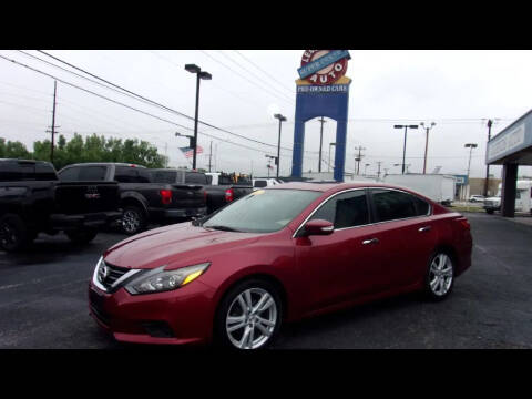 2016 Nissan Altima for sale at Legends Auto Sales in Bethany OK