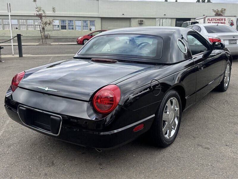 2002 Ford Thunderbird Deluxe