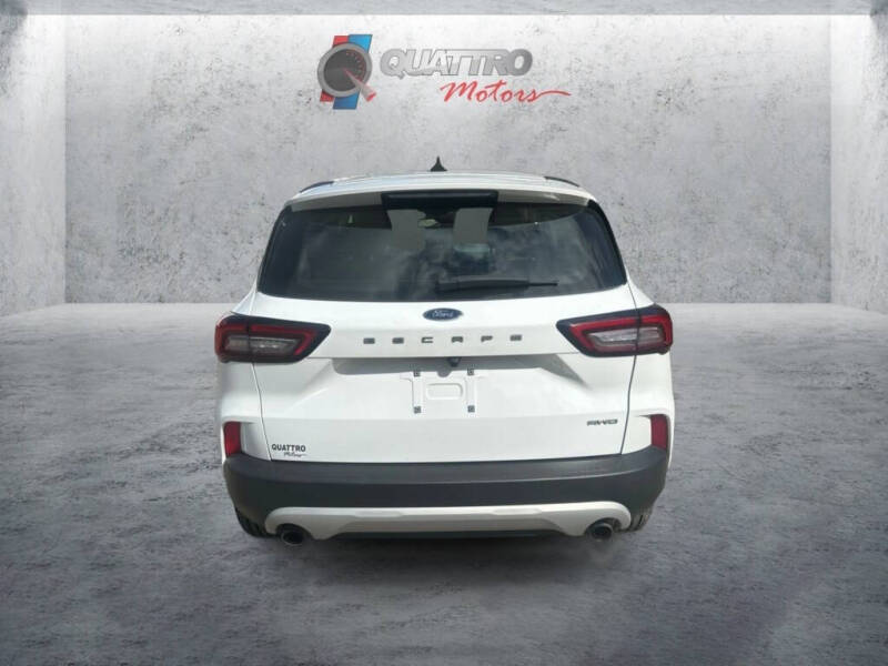 2023 Ford Escape