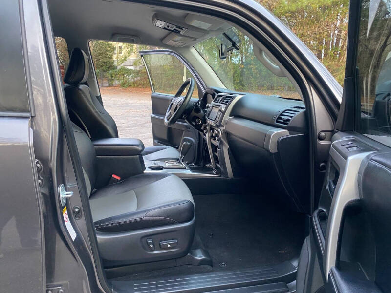 2017 Toyota 4Runner SR5