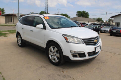 2017 Chevrolet Traverse LT