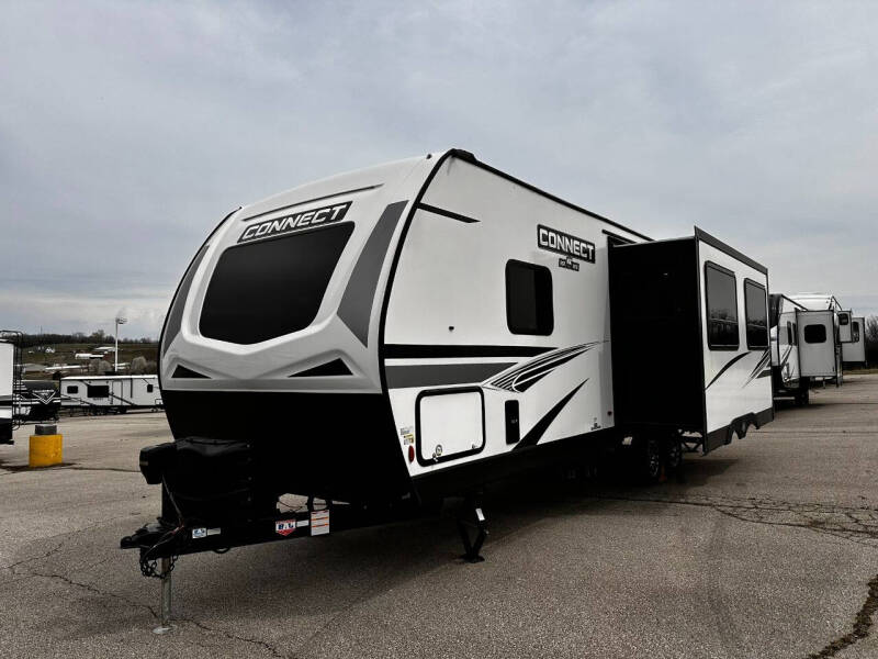 2022 KZ RV Connect 261RK