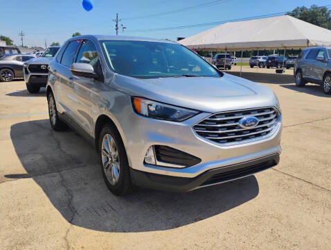 2024 Ford Edge Titanium