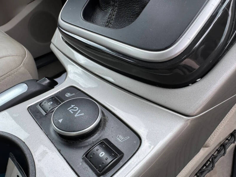 2015 Ford C-MAX Hybrid SEL