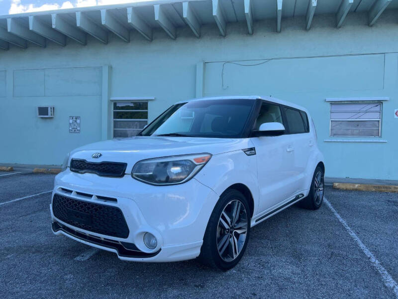 2016 Kia Soul +