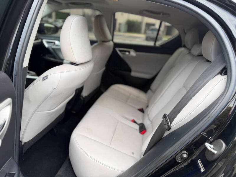 2012 Lexus CT 200h Premium