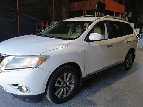 2014 Nissan Pathfinder SV
