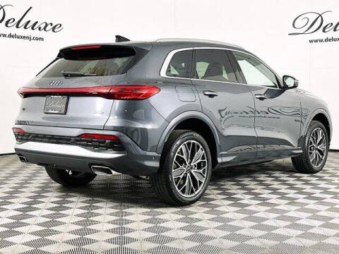2025 Audi Q5 quattro Premium Plus TFSI