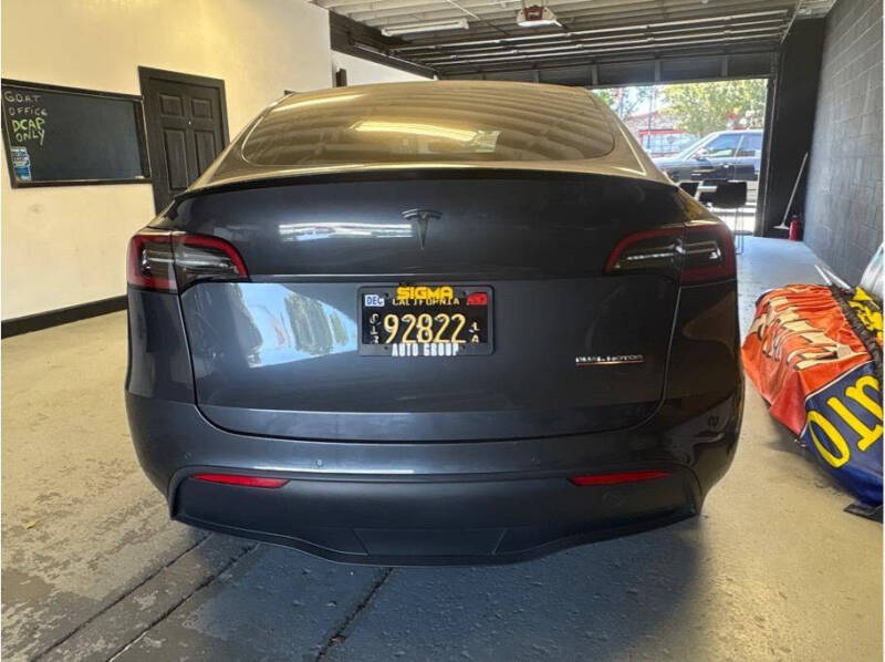 2022 Tesla Model Y Performance