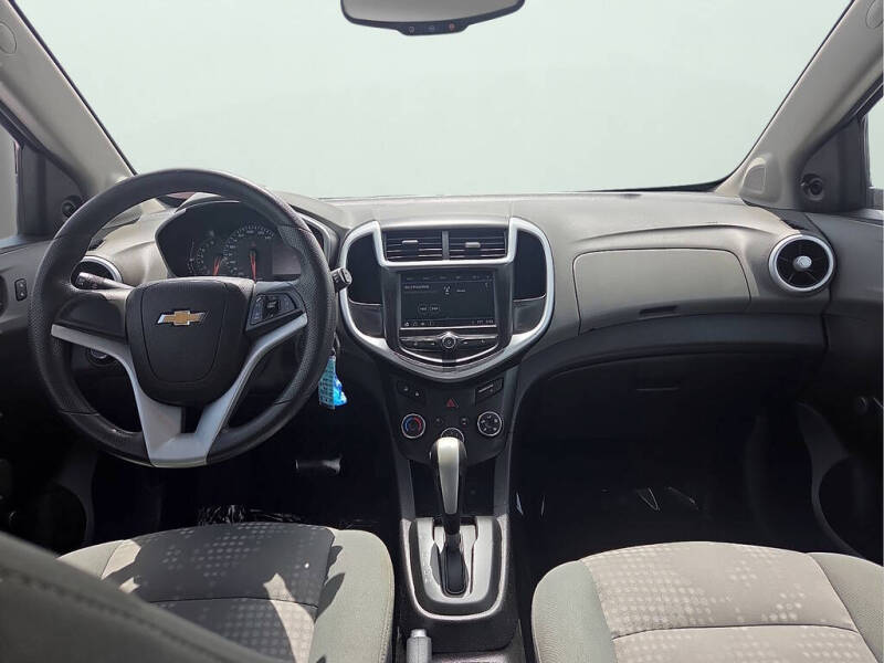 2018 Chevrolet Sonic LT Auto Fleet