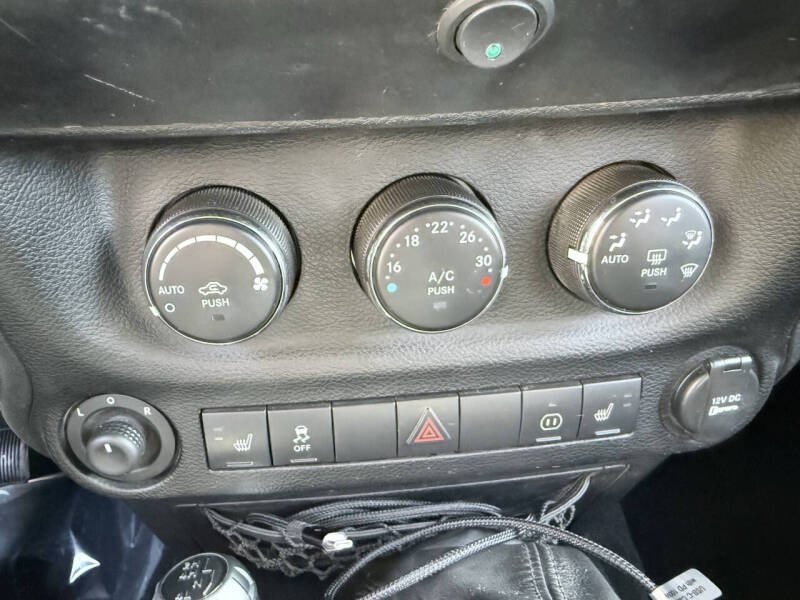 2011 Jeep Wrangler Unlimited 70th Anniversary