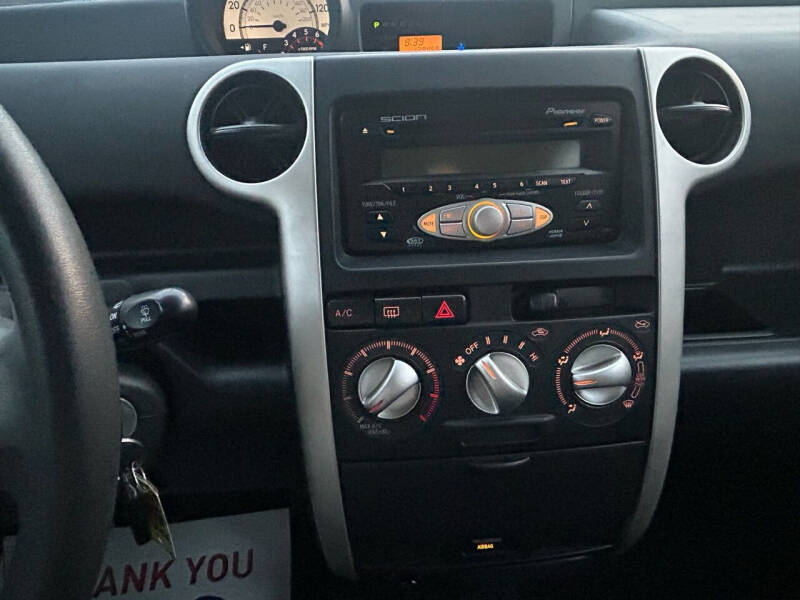 2006 Scion xB