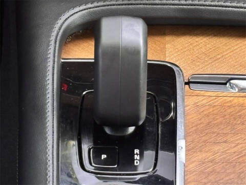 2023 Volvo XC90 B5 Plus Bright Theme