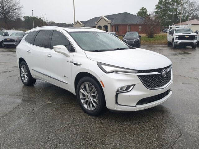 2022 Buick Enclave Avenir