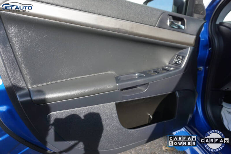 2015 Mitsubishi Lancer SE