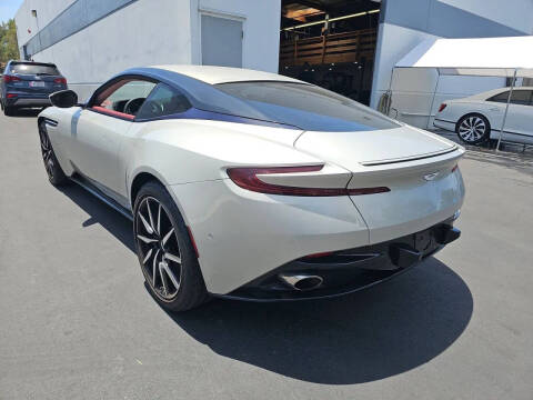 2017 Aston Martin DB11
