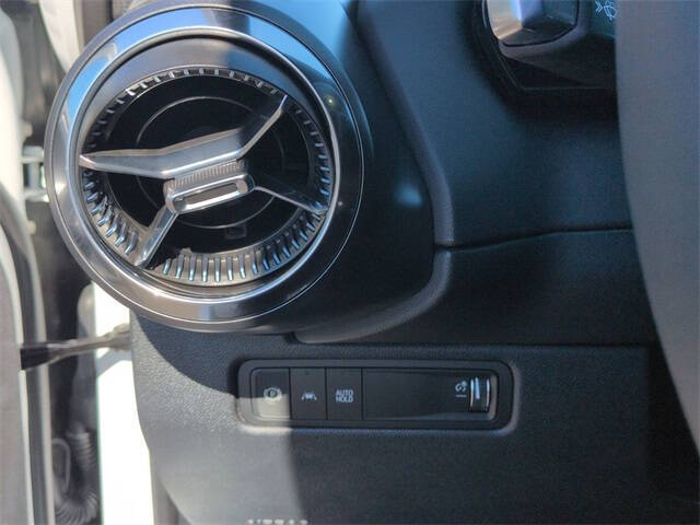 2026 Chevrolet Equinox EV LT 1