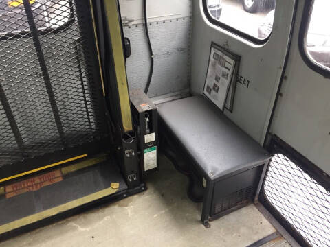 2000 Thomas Built Buses Saf-T-Liner EF