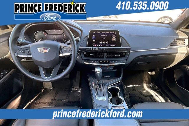 2025 Cadillac CT4 Luxury