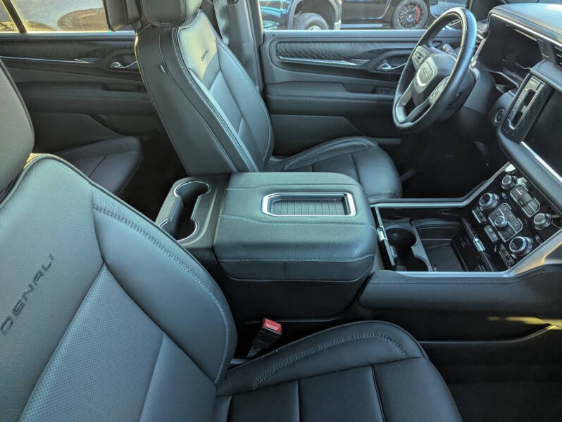 2024 GMC Yukon XL Denali