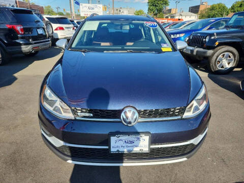 2017 Volkswagen Golf Alltrack