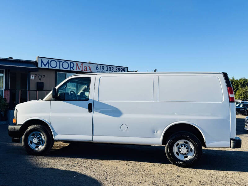 2017 Chevrolet Express 2500
