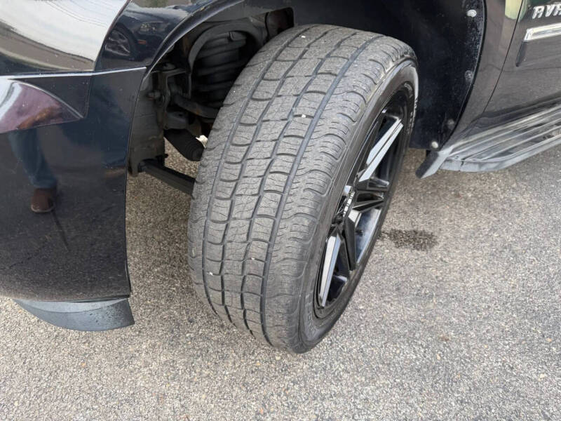 2011 Chevrolet Avalanche LTZ