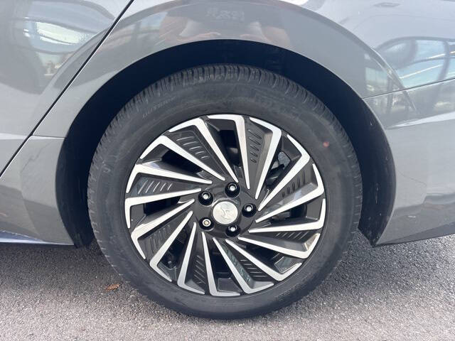 2022 Hyundai Sonata Hybrid SEL