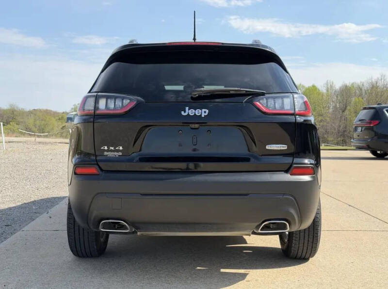 2022 Jeep Cherokee Latitude Lux