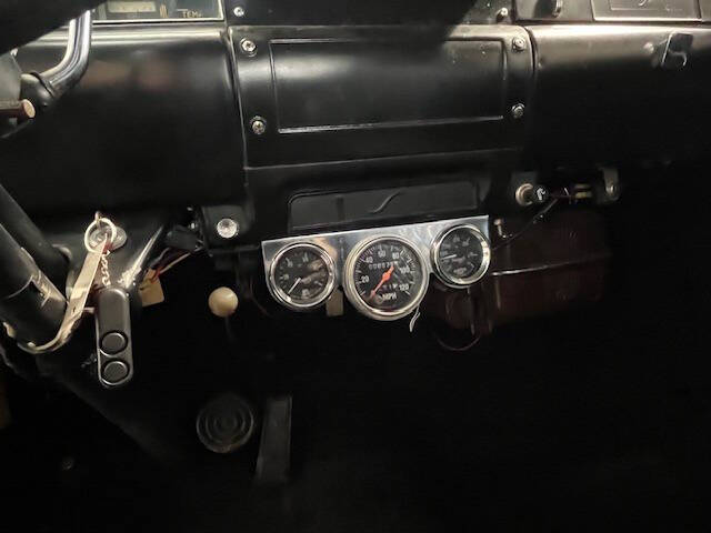 1948 Studebaker M5-C2