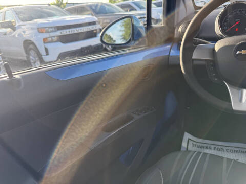 2013 Chevrolet Spark 1LT Auto