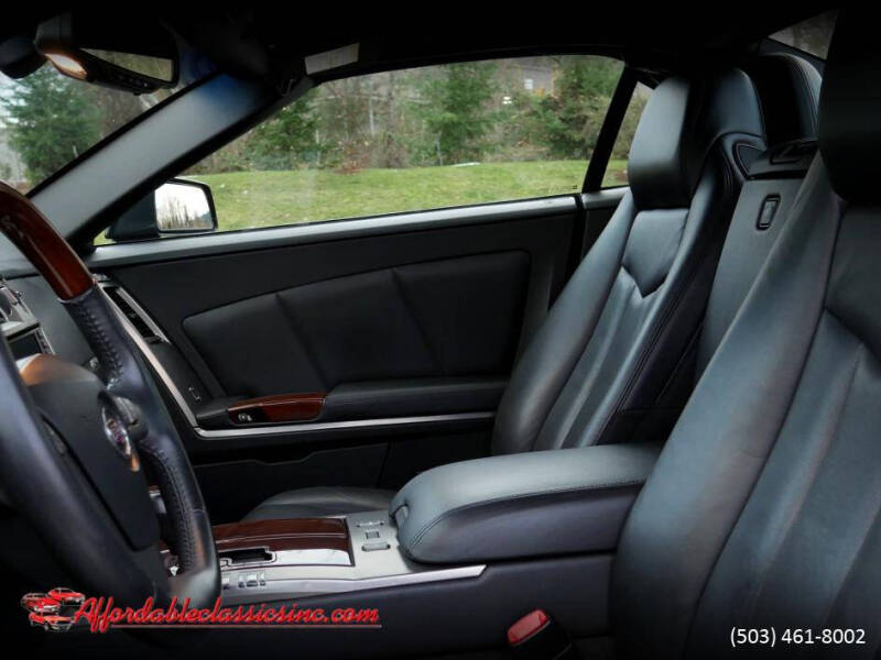 2005 Cadillac XLR