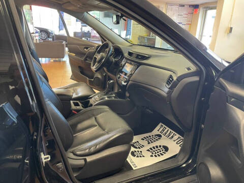 2017 Nissan Rogue