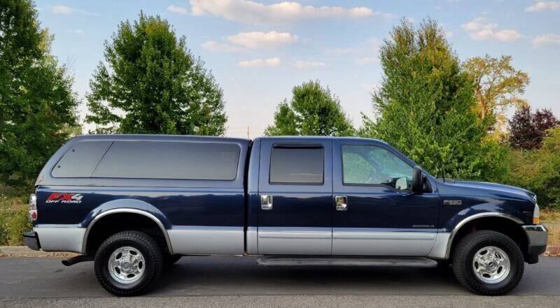 2003 Ford F-250 Super Duty for sale at CLEAR CHOICE AUTOMOTIVE in Milwaukie OR