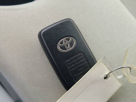 2012 Toyota Prius Three