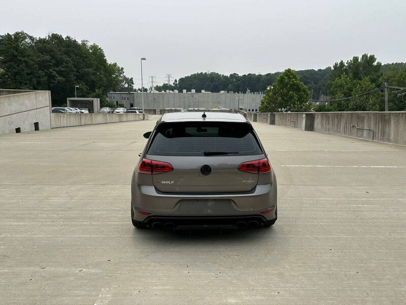 2016 Volkswagen Golf R