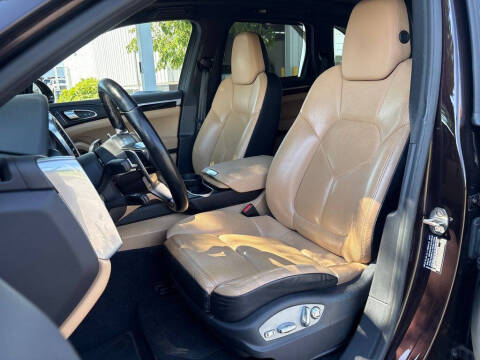 2016 Porsche Cayenne