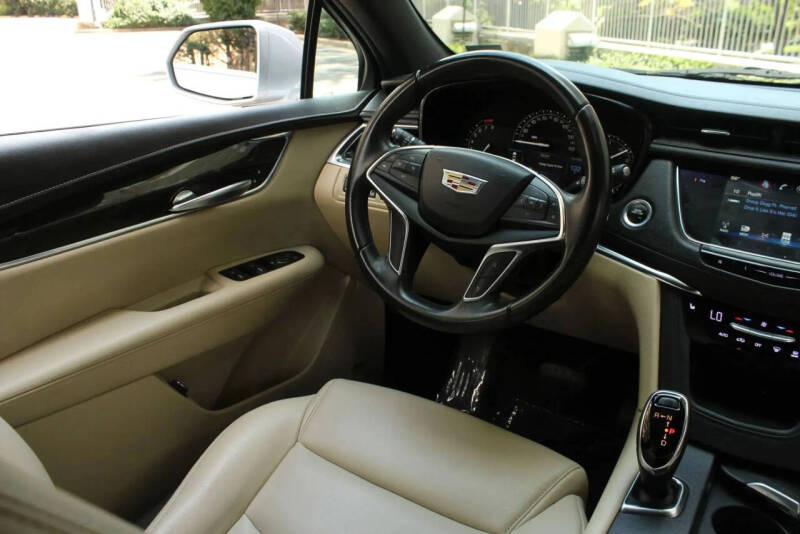 2018 Cadillac XT5