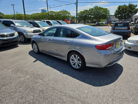 2015 Chrysler 200 Limited
