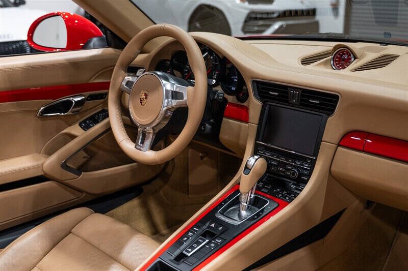 2013 Porsche 911 Carrera