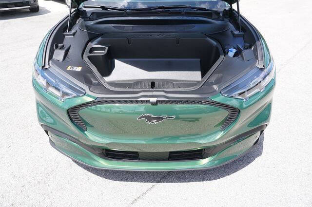 2025 Ford Mustang Mach-E Select