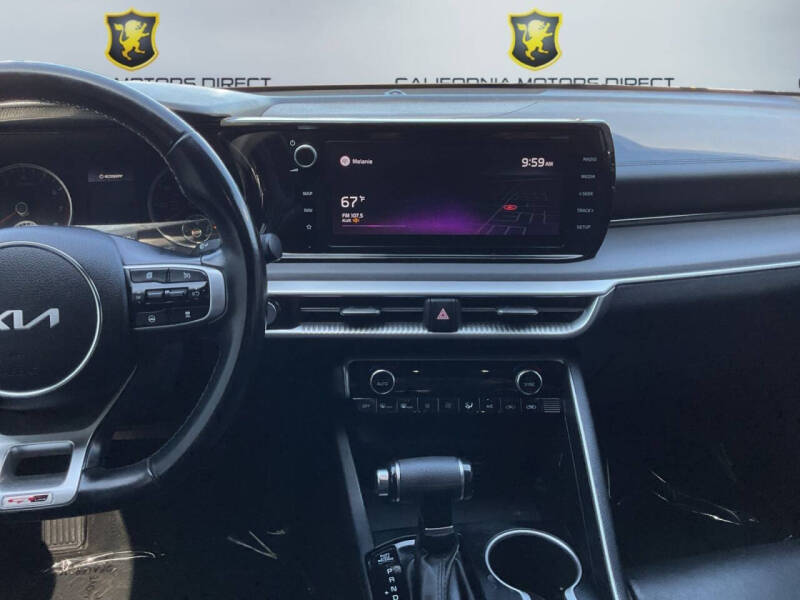 2022 Kia K5