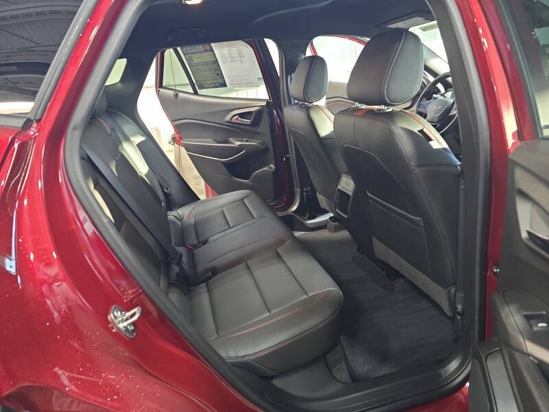 2025 Chevrolet Trax RS