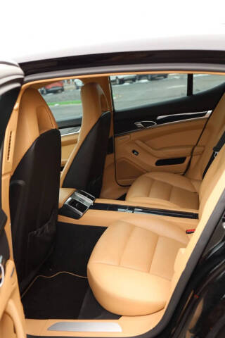 2013 Porsche Panamera