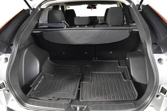 2024 Mitsubishi Eclipse Cross LE