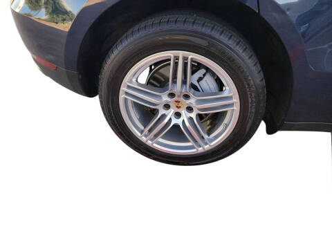 2015 Porsche Macan S