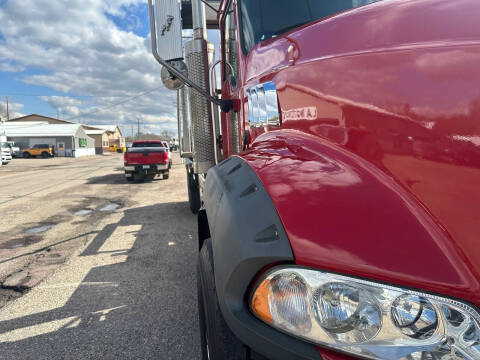 2007 Mack Granite