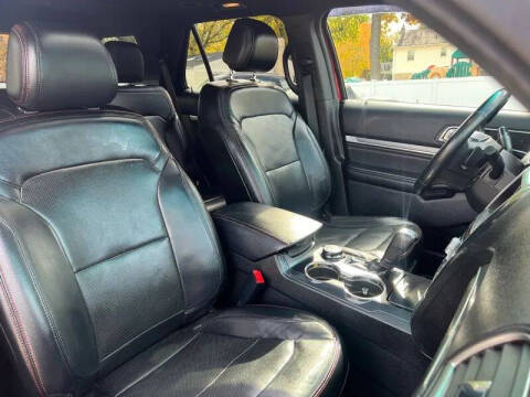 2016 Ford Explorer Sport