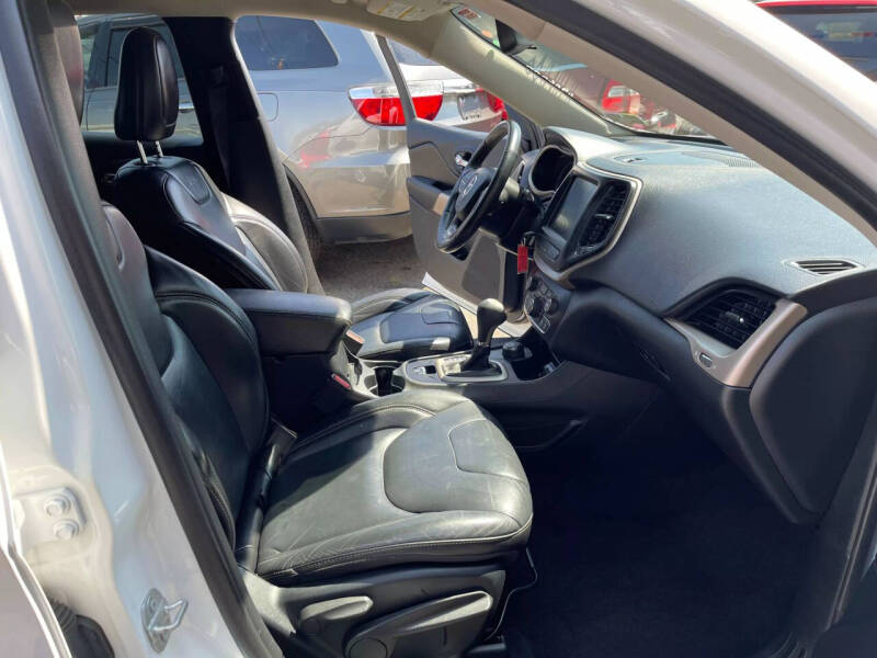 2017 Jeep Cherokee Latitude