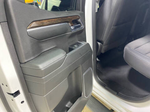 2024 GMC Sierra 1500 Elevation Standard